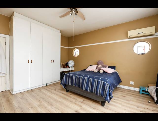 1.5 BEDROOM APARTMENT FOR SALE IN MUSGRAVE
